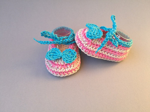 Crochet Pattern Baby shoes, newborn booties, moccasins