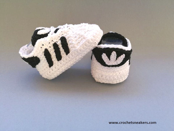 Crochet Pattern baby booties, Zaraza sneakers